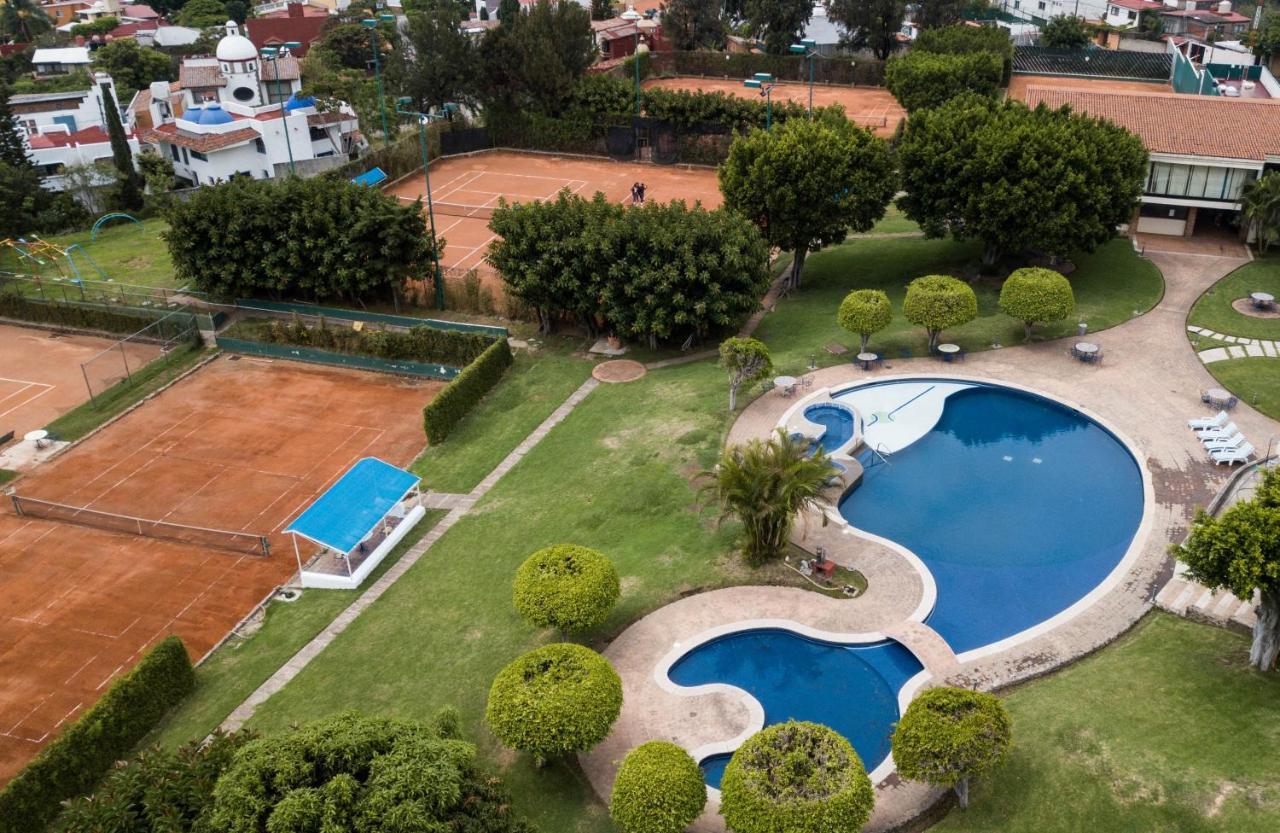 Villa Internacional Hotel & Club Куэрнавака Экстерьер фото